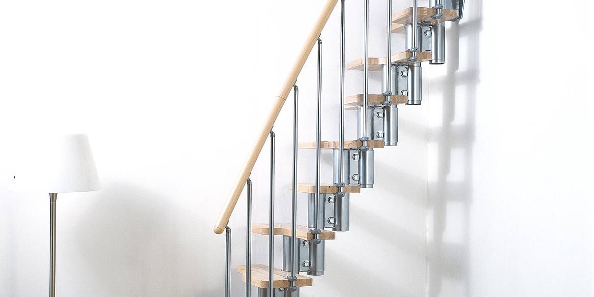 metalen zoldertrap plaatsen in @city